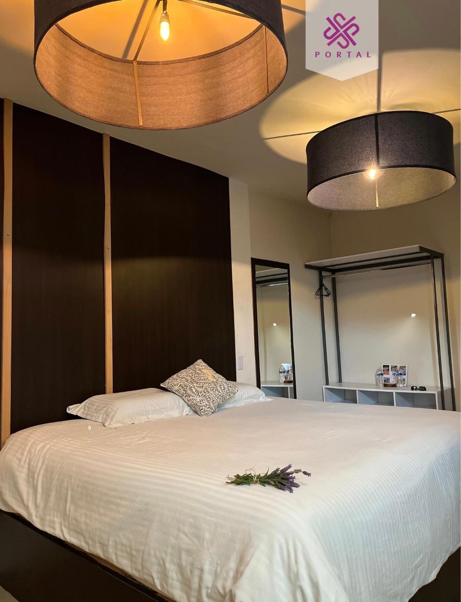 Hotel Portal & Suites ซิวดัด อีดัลโก ภายนอก รูปภาพ
