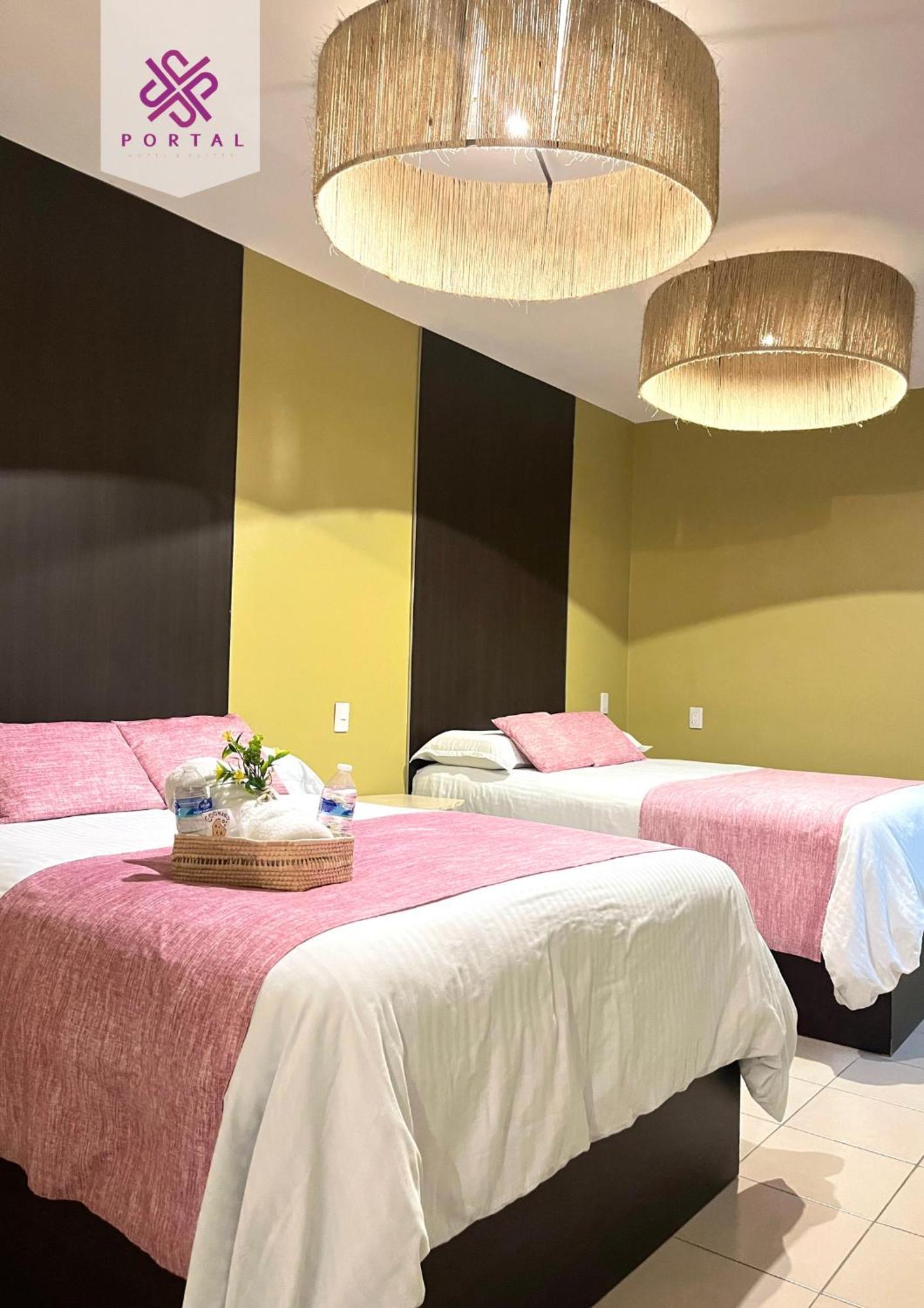 Hotel Portal & Suites ซิวดัด อีดัลโก ภายนอก รูปภาพ